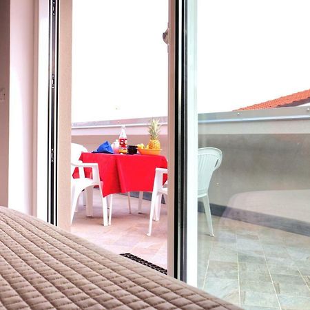 Apartament Attico Mutti Loano Zewnętrze zdjęcie