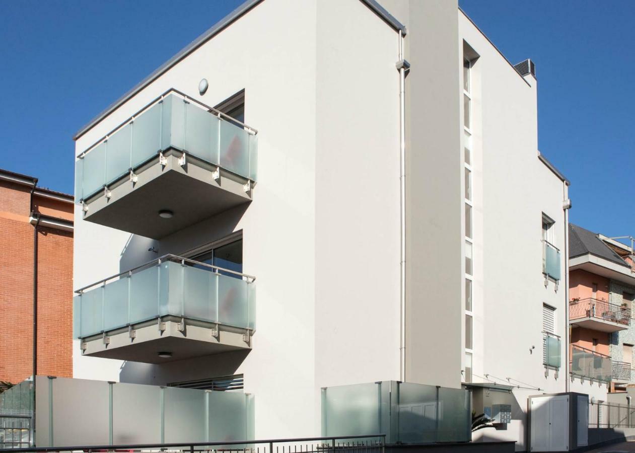 Apartament Attico Mutti Loano Zewnętrze zdjęcie
